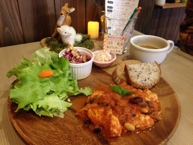 パフェだけじゃなく、ランチも美味!