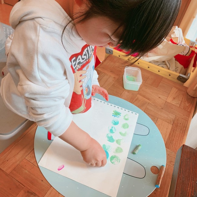 この上でやろうね〜がわかるように。プレイスマットがあれば、いろいろなことをさせてあげるのも楽しい!