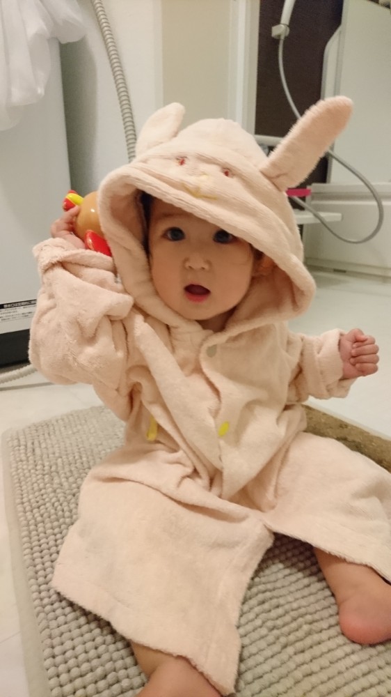 妹には水分をオフして湯冷めしないよう、着替えの前にバスローブを。これが大活躍!