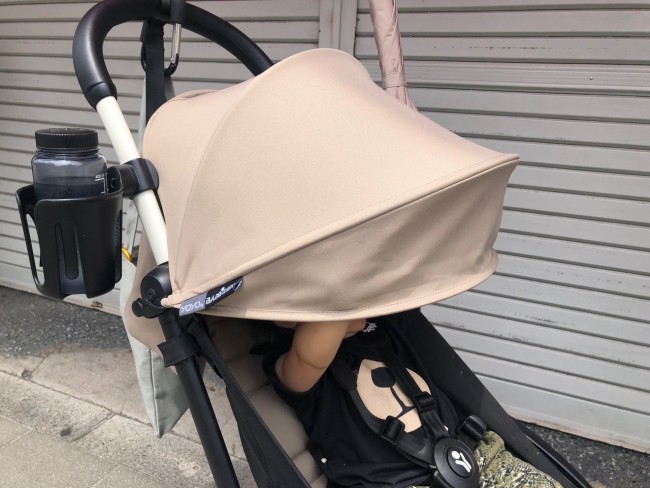 デフォルトのキャノピーは最大でここまで広がります。顔部分はしっかりとガード!
