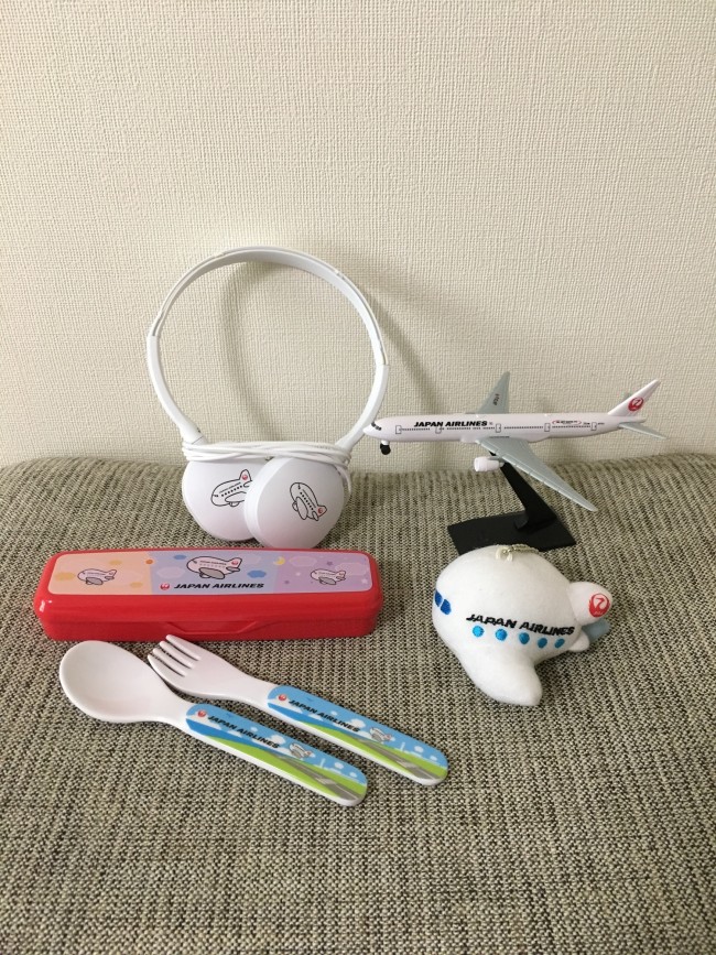 こちらがこれまで頂いたオリジナルグッズ。旅の思い出に残る素敵なものばかりです