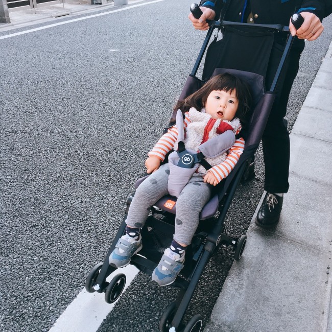 歩くことも増えてきたので、コンパクトで実用性の高い二代目ベビーカーを探していました♪