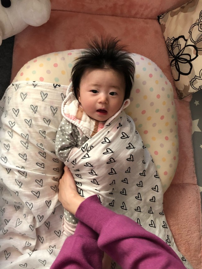おくるみのコツ 実際の赤ちゃんで試してみました 正しいおくるみの使い方解説 代官山スタイル By Blossom39 おくるみのコツ 実際の赤ちゃんで試してみました 正しいおくるみの使い方解説 代官山スタイル By Blossom39