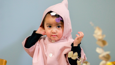 《おうち撮影のコツ》赤ちゃんが可愛く映る角度やアイテム教えます♡ 雰囲気ある写真を自分で撮るには…?