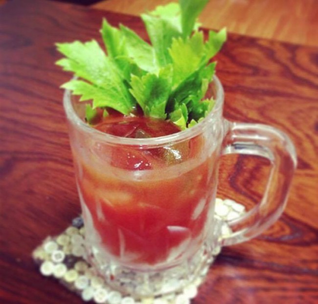 トマトジュースで割ったノンアルビールカクテル。お食事にもよく合います!