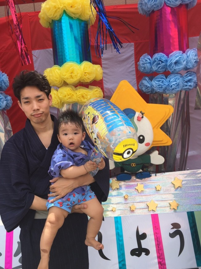 男の子でも、浴衣を着ている!という声も。こちらはパパも幼少時に着ていたという年代物。なかなか上級者♪