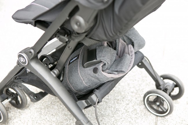 開口部が広いのも、嬉しいポイント。スムーズな出し入れが可能です