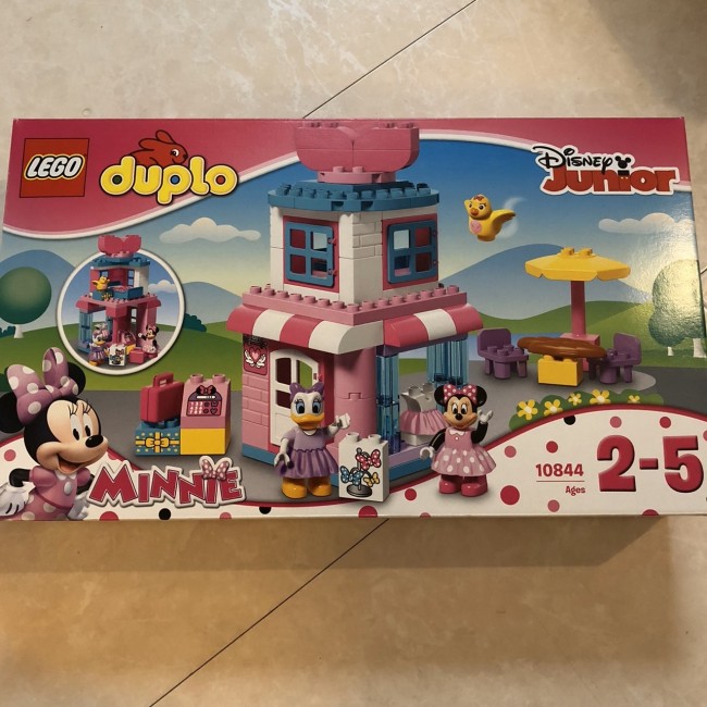 ディズニーシリーズなどもあり、ブロックを増やしていく楽しみもあります