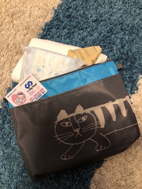 常に携帯している臨月グッズは、ひとまとめにして。お守り代わりになりました