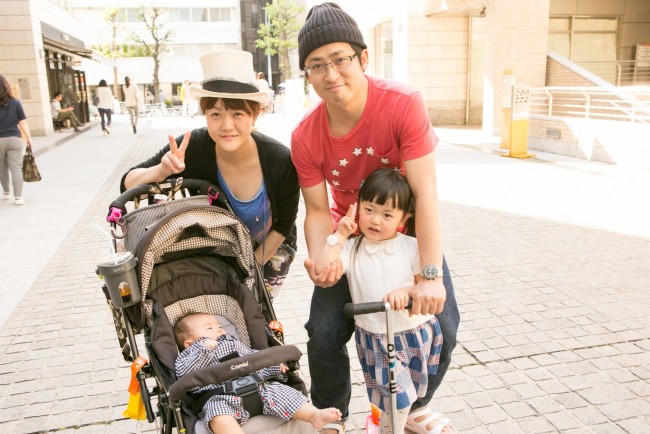 SOUTATSUくんは、この時期しか着られないロンパースを。ベビー服はプチプラで流行りを抑えた韓国ブランドが多いのだとか♪