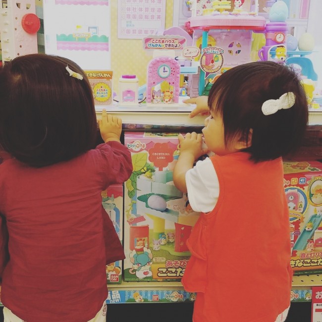 赤ちゃんから使える可愛いヘアアクセでオシャレを楽しもう ベビーの毛量別のおすすめアイテムはこれ 代官山スタイル By Blossom39 赤ちゃんから使える可愛いヘアアクセでオシャレを楽しもう ベビーの毛量別のおすすめアイテムはこれ 代官山スタイル By Blossom39