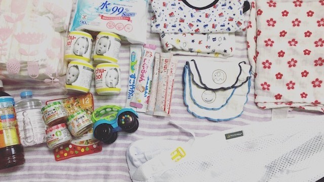 《我が家の防災グッズ一覧》何をどれだけ用意しておけばいい? こんなアイテムで災害に備えています