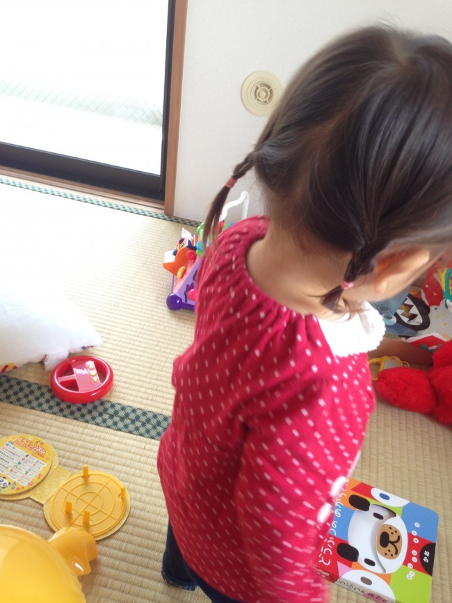 月齢 髪質別 ベビーのヘアアレンジ 帽子 ヘアバンド クリップ ゴム 女の子のヘアアレンジって どうしてる 代官山スタイル By Blossom39 月齢 髪質別 ベビーのヘアアレンジ 帽子 ヘアバンド クリップ ゴム 女の子のヘアアレンジって どうしてる 代官山スタイル By Blossom39