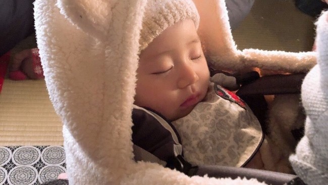《秋冬ベビー&1歳になっても使える!》秋冬出産経験ママが語る、冬に向けて用意したいあったかアイテム3つ