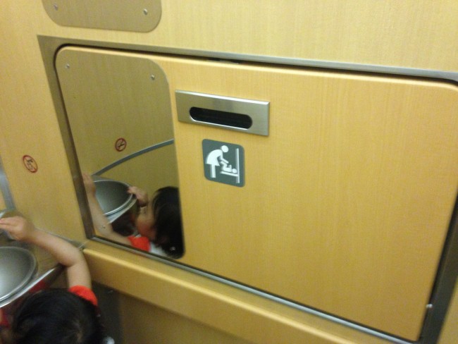 オムツ替えシートや、