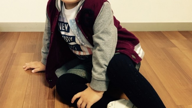 《今年の秋はこれ着せます♪》夏服にプラスワンで秋スタイルに! 賢いママの、買い足しアイテムは?