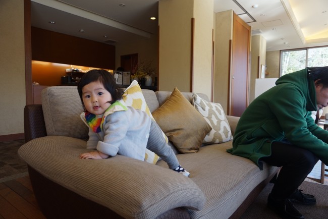 客室や浴室だけでなく、ロビーも子連れで安心。ファミリー向けのお宿なので、みなさん楽しそうでした