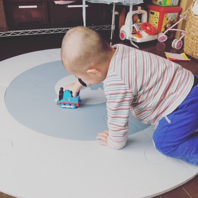 赤ちゃん憩いのスペースに 切り替えて遊べる 新感覚プレイマットを使ってみました 代官山スタイル By Blossom39 赤ちゃん憩いのスペースに 切り替えて遊べる 新感覚プレイマットを使ってみました 代官山スタイル By Blossom39