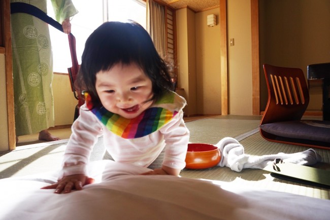 広々和室に大興奮! ベビーは、自由に動き回れる和室がおすすめです