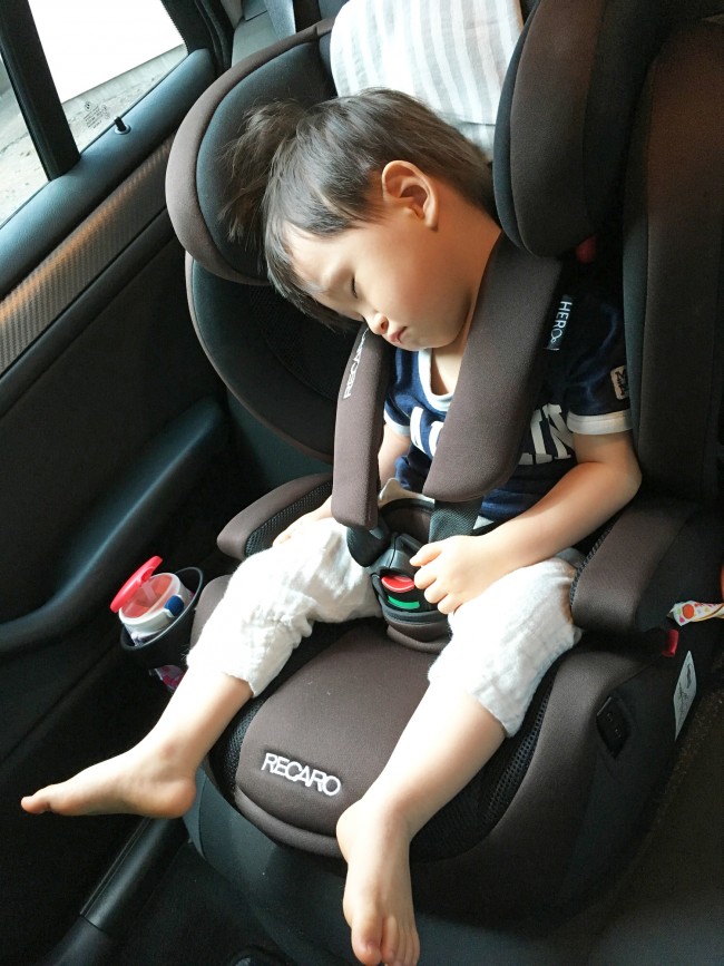 我が家のチャイルドシート遍歴 後ろ向き 前向き いつ切り替える 2歳までの月齢に合うチャイルドシート選び 代官山スタイル By Blossom39
