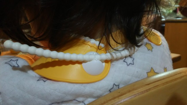 こんな感じ。首元の不快感がほぼゼロなよう