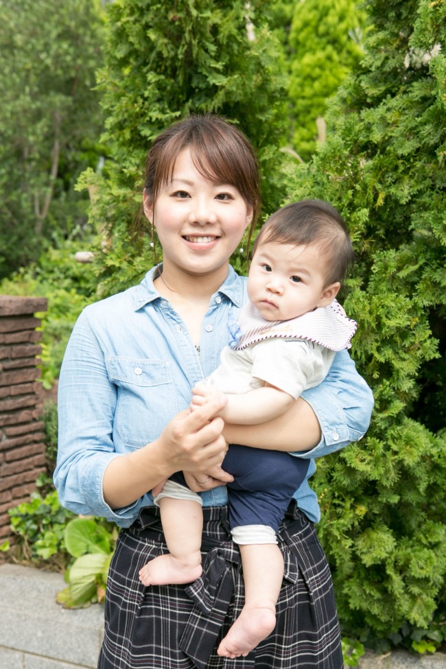 今回ご協力してくれたのは、佐鳥優子さんと陽飛くん。代官山ブロッサムで行われたベビー撮影会に参加してもらった縁で、お声かけさせていただきました♪ はるとくん、優子さん、ありがとうございました!