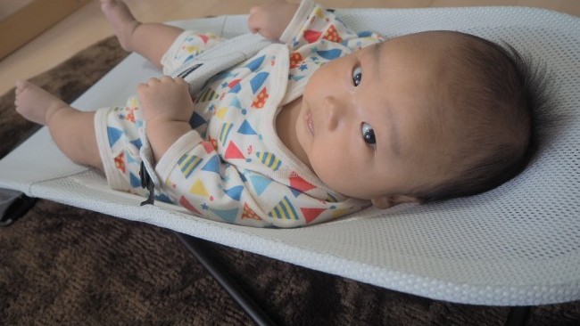 《赤ちゃんと過ごす部屋作り》「寝る」「飲む」「出す」の赤ちゃんとの生活スペースを考えよう♡