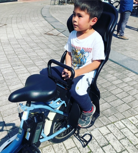 お兄ちゃんにも協力してもらい、乗ってみてもらいました!