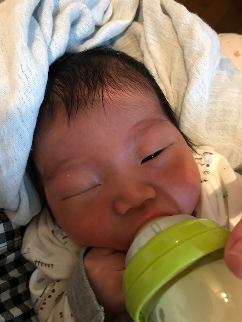 授乳のタイミングと 寝かしつけ 生後 1歳4ヶ月 うちの息子のおっぱい 寝かしつけ事情 代官山スタイル By Blossom39