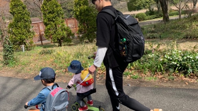 《念願の3人目妊娠♡》年が近い兄妹、子どもたちの反応は…? パパとの作戦会議!