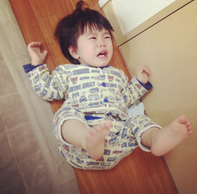 気に入らないことがあると、全身を使って騒いでいた長男。今となっては、可愛い泣き姿です