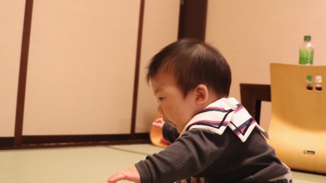 《ママ友と小旅行へ行こう♪》初めての0歳児連れ一泊旅行、気をつけたい6つのポイントって?