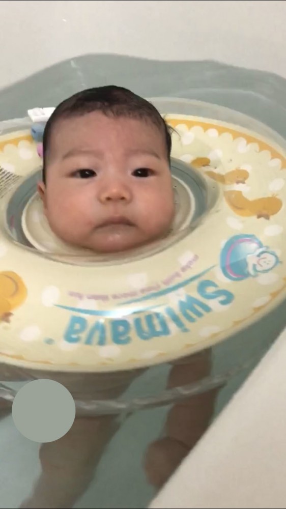 ベビーのプールデビュー はじめてのプールはスイマーバで いつから いつまで使えるの 代官山スタイル By Blossom39 ベビーのプールデビュー はじめてのプールはスイマーバで いつから いつまで使えるの 代官山スタイル By Blossom39