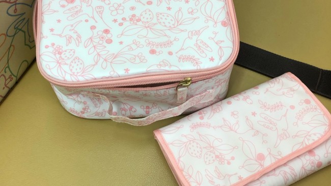 《どんなものを使っている?》ママのテンションが上がる、可愛いおむつポーチ見つけた♡