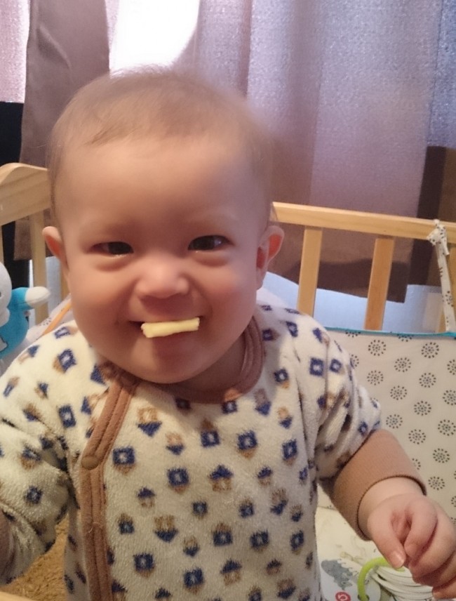 何をいつから食べさせる 月齢別 離乳食期の赤ちゃんに合った食材ってどんなもの 代官山スタイル By Blossom39 何をいつから食べさせる 月齢別 離乳食期の赤ちゃんに合った食材ってどんなもの 代官山スタイル By Blossom39