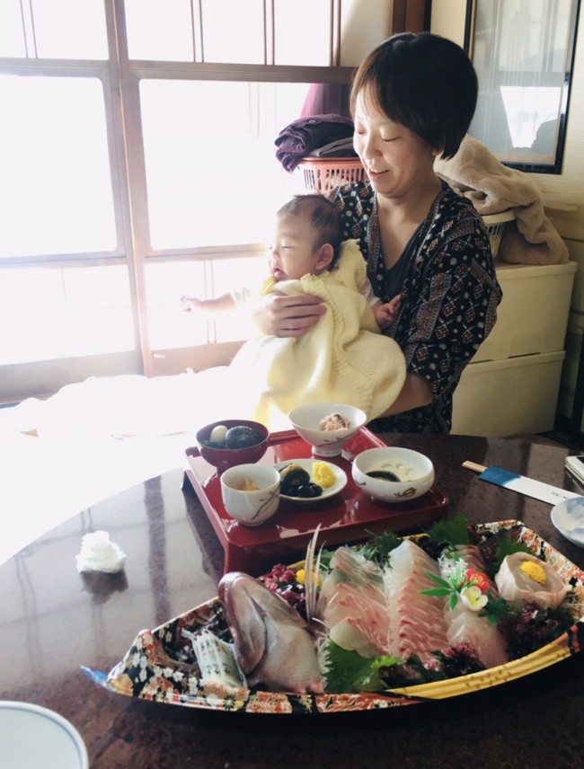 お宮参りとお食い初め 出産前に用意するものってある お祝いの行事は ママとベビーに無理なく 代官山スタイル By Blossom39 お宮参りとお食い初め 出産前に用意するものってある お祝いの行事は ママとベビーに無理なく 代官山スタイル By Blossom39