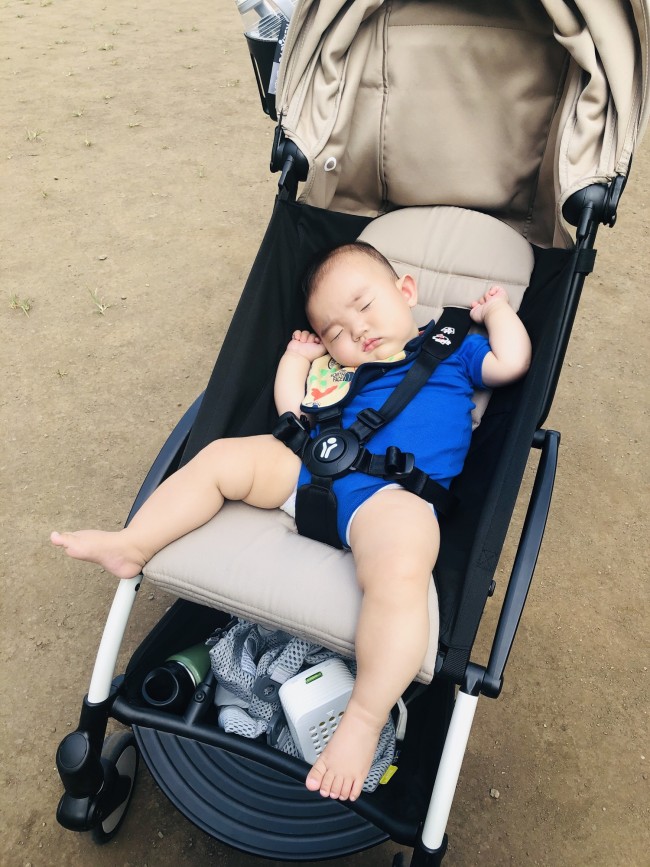 真夏のおでかけには 赤ちゃんはベビーカーがいい 抱っこひもがいい 猛暑日のおでかけにおすすめのアイテム 代官山スタイル By Blossom39 真夏のおでかけには 赤ちゃんはベビーカーがいい 抱っこひもがいい 猛暑日のおでかけにおすすめのアイテム 代官山スタイル By Blossom39