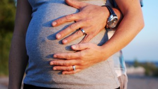 《妊娠中のパパのサポート》妻が出産間近！ 便利なアイテムや声かけ、パパができることって何が正解？