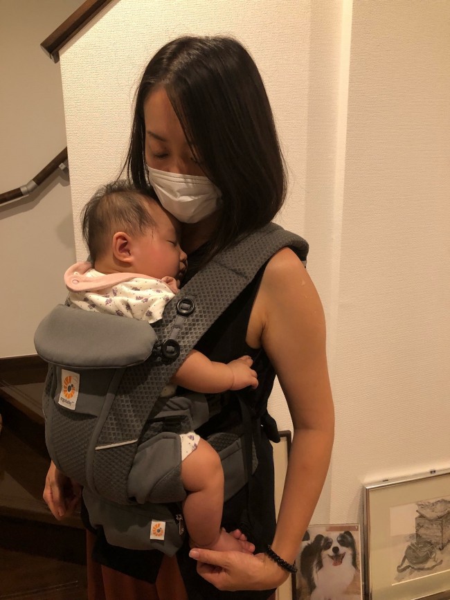 エルゴ最新作 オムニブリーズの装着手順って ママたちみんなに試してほしい クロス抱きもしてみました 代官山スタイル By Blossom39 エルゴ最新作 オムニブリーズの装着手順って ママたちみんなに試してほしい クロス抱きもしてみました 代官山スタイル By Blossom39