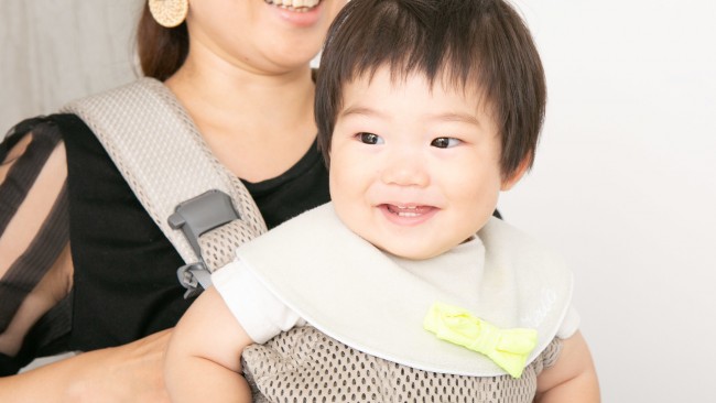 《ママたちの本音トーク③》 新作抱っこひも4アイテム、徹底抱き比べ! 〜ベビービョルンONE KAI Air編