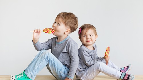 《みんな何食べてるの?》おうちのおやつ用&おでかけ用に活躍する、我が家の定番お菓子はこれ!