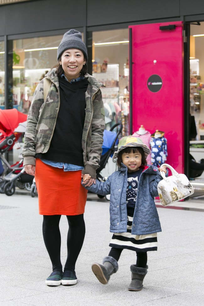 長谷川絹子さん・眞子ちゃん（2歳）