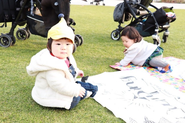 とってもユニークな変形キャップも。とんがり&ポンポンがなんともいえない可愛さ♡