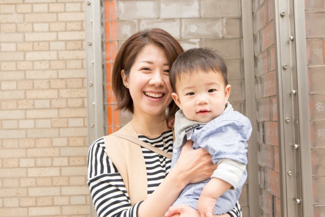 子育てのモットーは「必ず笑顔にすること!」。パパとママの愛情をたっぷりもらって、ニコニコ笑うIくんでした♪