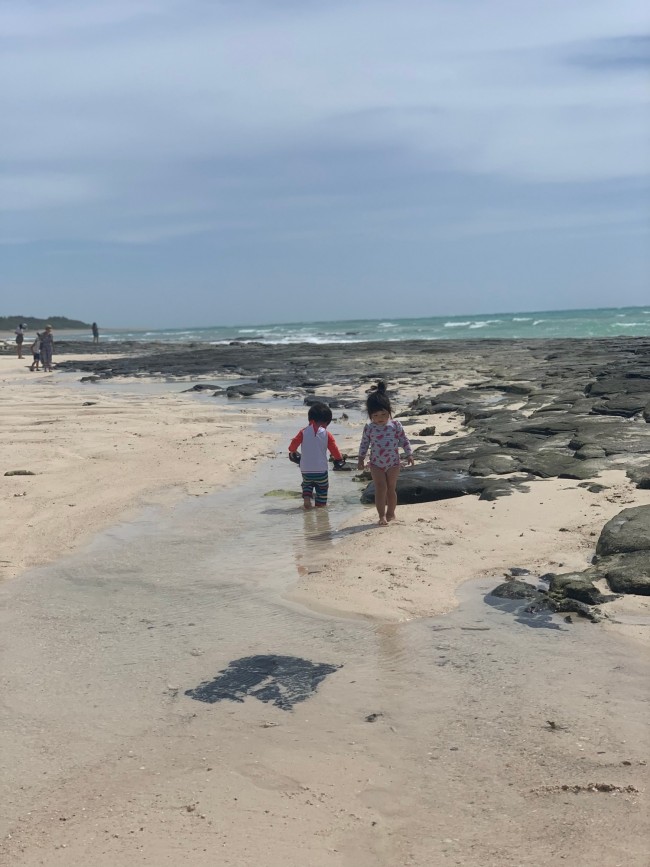 夏のおでかけや水遊びに どんな靴履いているの 子どもサンダルはこのタイプがおすすめ 代官山スタイル By Blossom39 夏のおでかけや水遊びに どんな靴履いているの 子どもサンダルはこのタイプがおすすめ 代官山スタイル By Blossom39