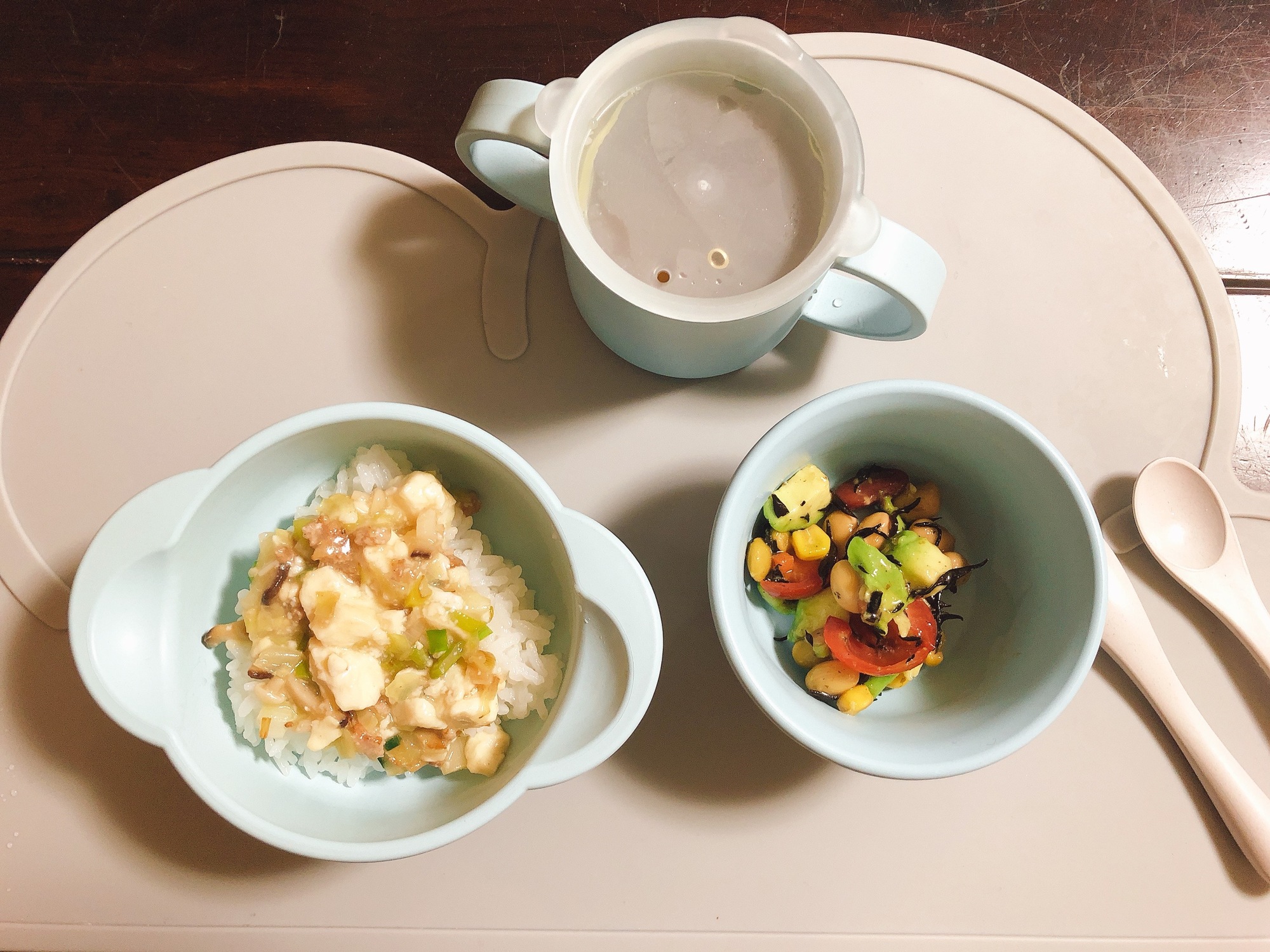 ベビーの食器 カトラリー選び 実際に使ってみてはじめてわかる 食べやすくって使いやすくって 可愛い食器はコレ 代官山スタイル By Blossom39 ベビーの食器 カトラリー選び 実際に使ってみてはじめてわかる 食べやすくって使いやすくって 可愛い食器はコレ 代官山スタイル By Blossom39