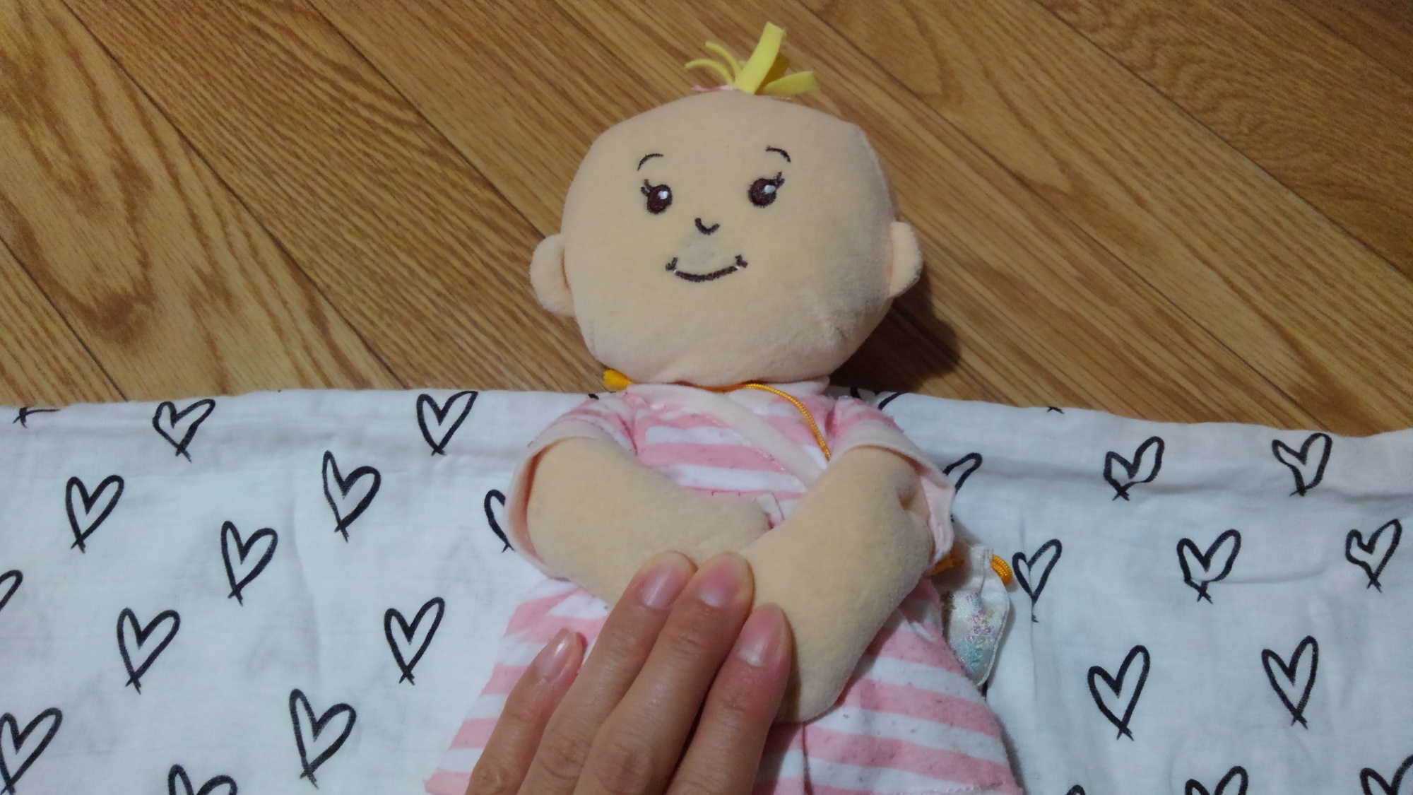 正しいおくるみの巻き方って 基本巻き 半ぐるみ おひなまき あなたはいくつ知っている おくるみの巻き方いろいろ 代官山スタイル By Blossom39 正しいおくるみの巻き方って 基本巻き 半ぐるみ おひなまき あなたはいくつ知っている おくるみの巻き方いろいろ 代官山スタイル By Blossom39